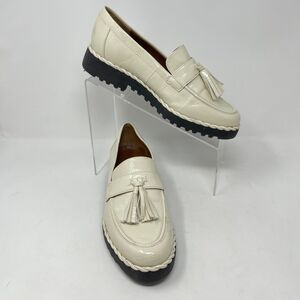 Franco Sarto Carolynn Tassel Lug Sole Cream Loafers Women's 8M